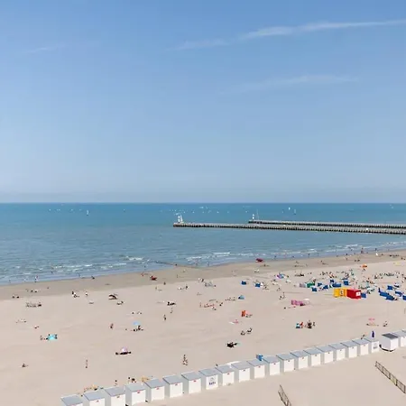 Apartament Casiola - Cosy With Frontal Seaview Nieuwpoort